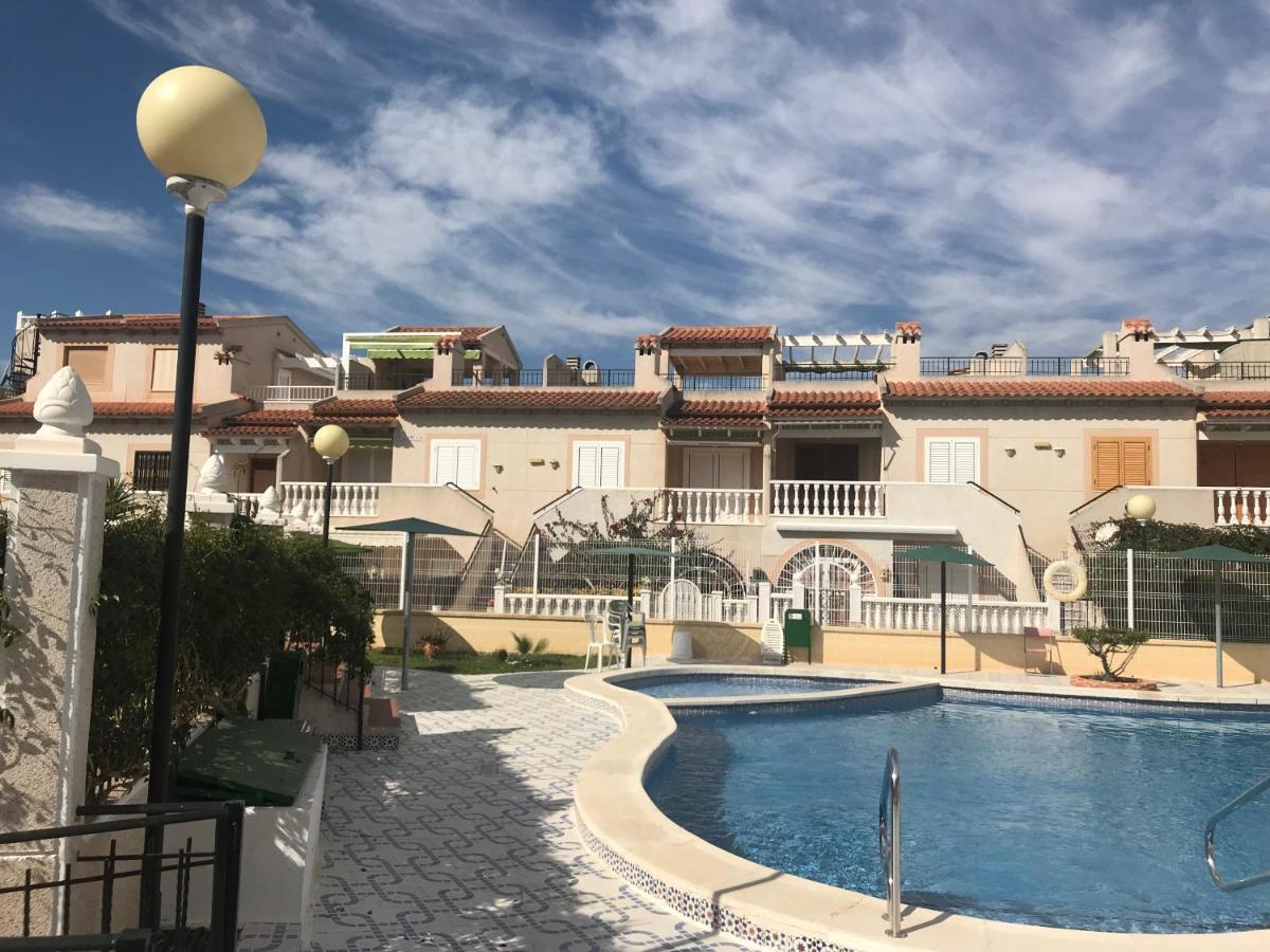 Casa Pura Vida Guardamar Del Segura Apartman El Moncayo Kültér fotó